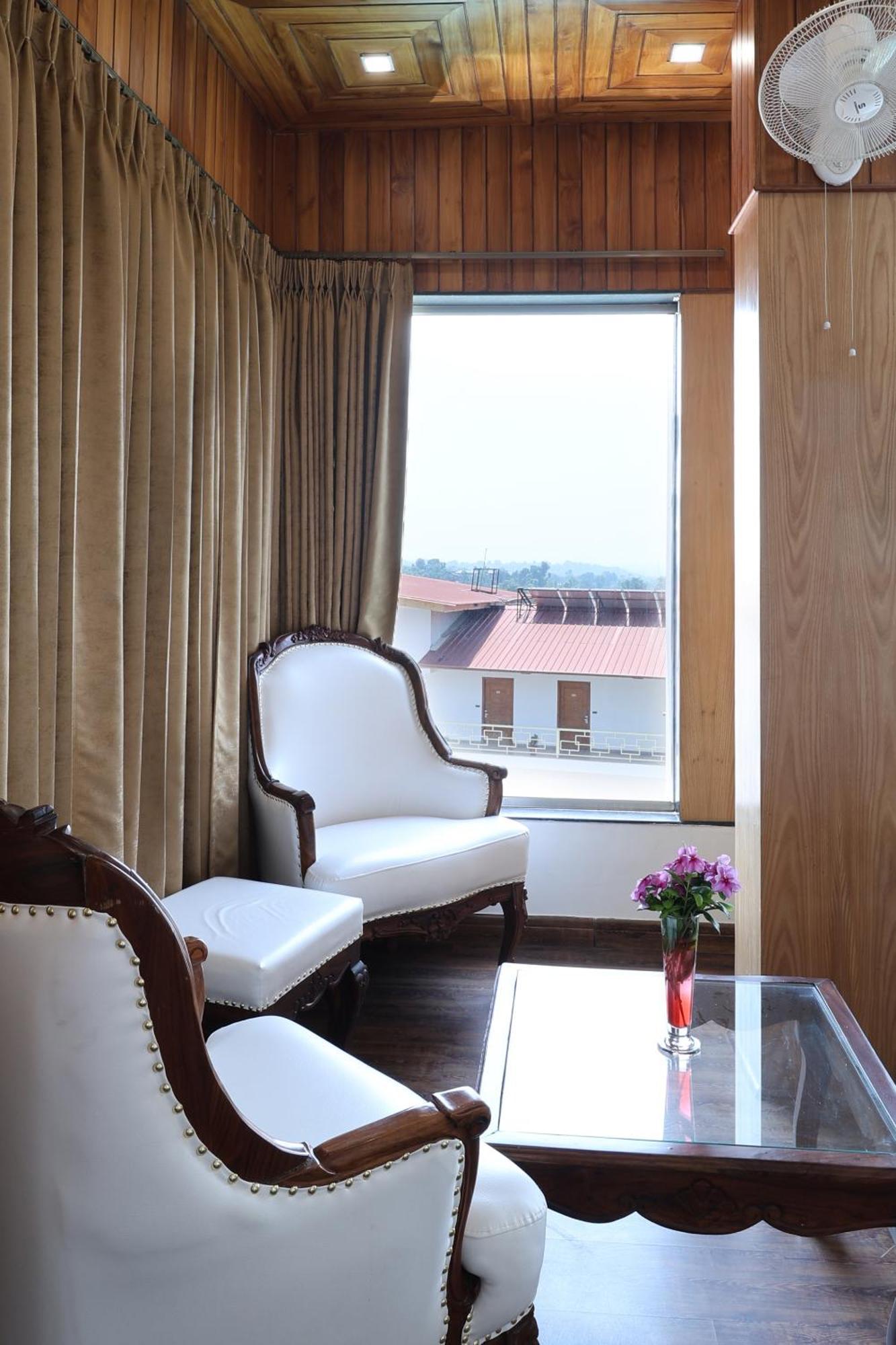Hunky Dory Resort And Spa Dhar Khurd Экстерьер фото